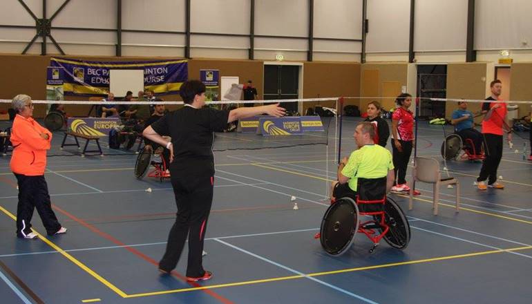 Para-Badminton